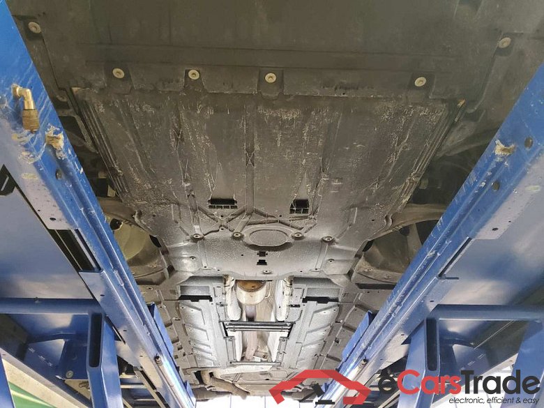 Mercedes-Benz GLA (BM 247)(02.2020->) DE - SUV5 GLA 200 EU6d, AMG Line (EURO 6d), 2020 - 2023 #5