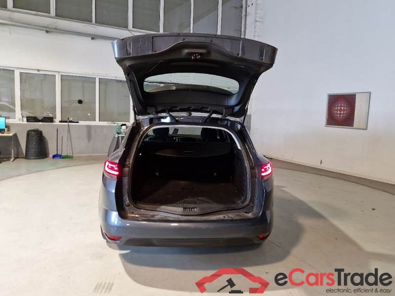 RENAULT MÉGANE SPORTER / 2020 / 5P / STATION WAGON 1.5 DCI 85KW BLUE EQUILIBRE EDC #5
