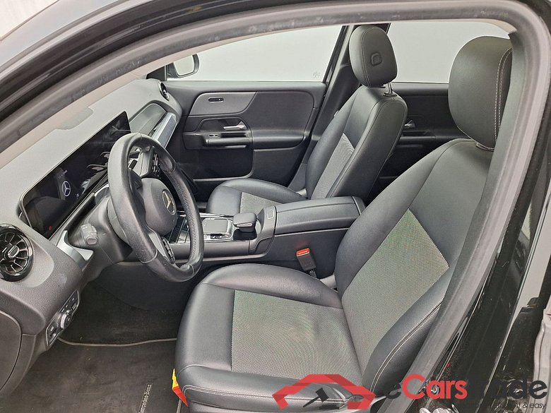 Mercedes, GLB '19, Mercedes-Benz GLB GLB 180 d Business Solution 5d #3