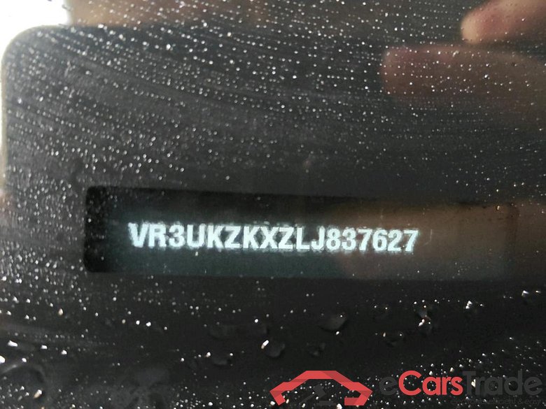 Peugeot e-2008 GT Première EV 50kWh 136 7,4kW 5d #6