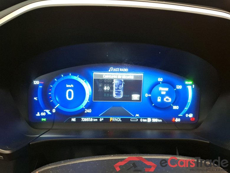 FORD Kuga / 2019 / 5P / SUV 2.5 Dur 225 hybrid PHEV Pshift Titanium #6