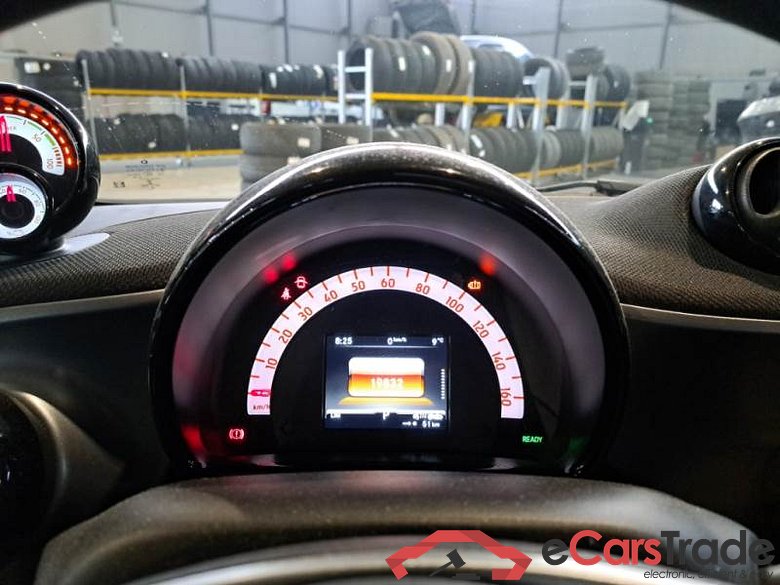 SMART FORTWO COUPÈ / 2019 / 3P / COUPE EQ 60KW PASSION #4