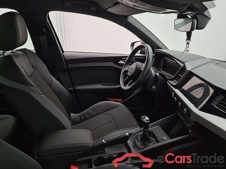 AUDI A1 Sportback 25 TFSI S edition #3