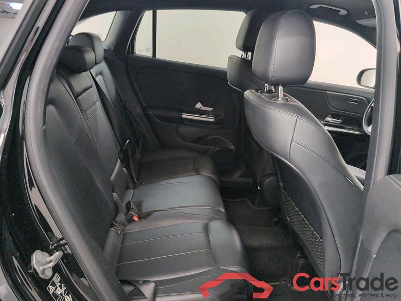 MERCEDES-BENZ GLA 1.3 GLA 180 DCT BUSINESS SOLUTION #6