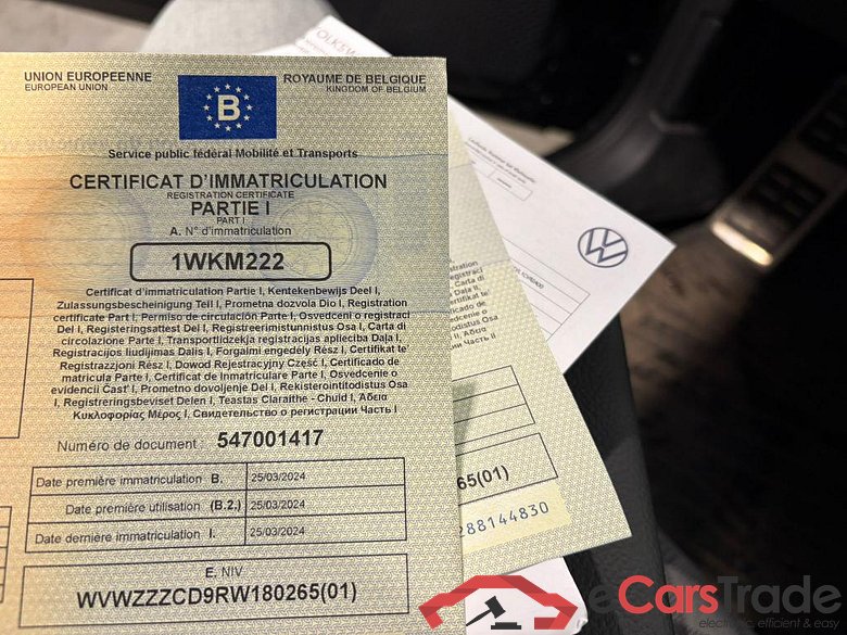 VOLKSWAGEN Golf VIII Golf R-Line Business Premium 1.5 eTSI 96 kW (130 ch) 7 vitesses DSG #6