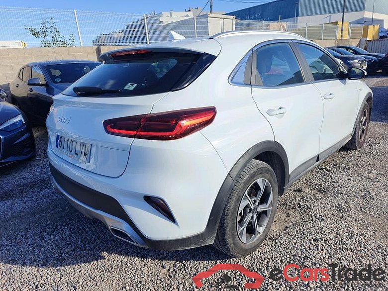 KIA XCeed / 2019 / 5P / todoterreno 1.0 T-GDi Drive 88kW (120CV) #2