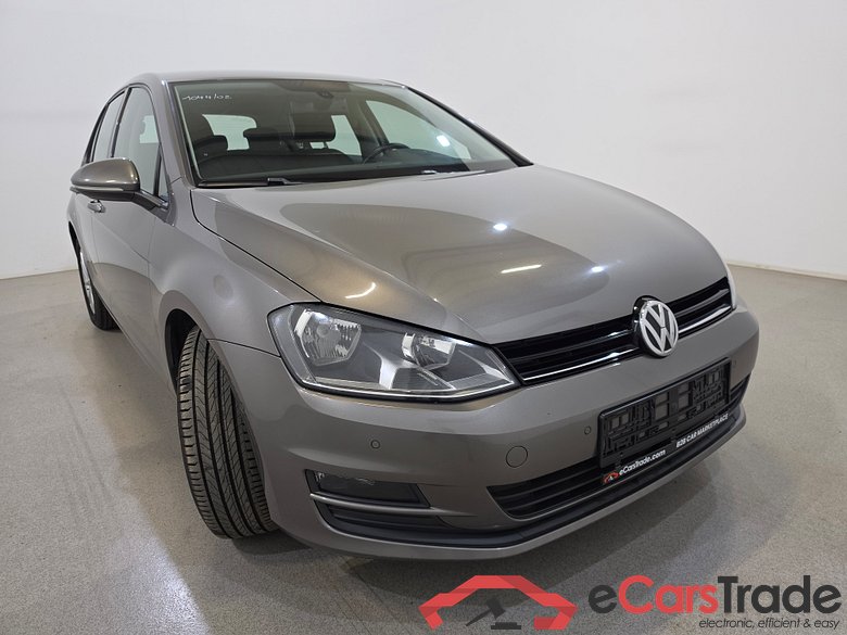 Volkswagen Golf 1.6 TDI Navi Klima PDC ... #3