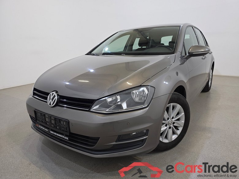 Volkswagen Golf 1.6 TDI Navi Klima PDC ...