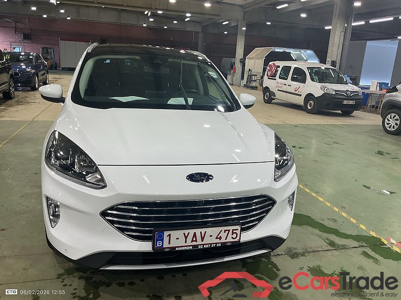 FORD KUGA - 2020 2.5 EcoBoost FWD PHEV Titanium #2