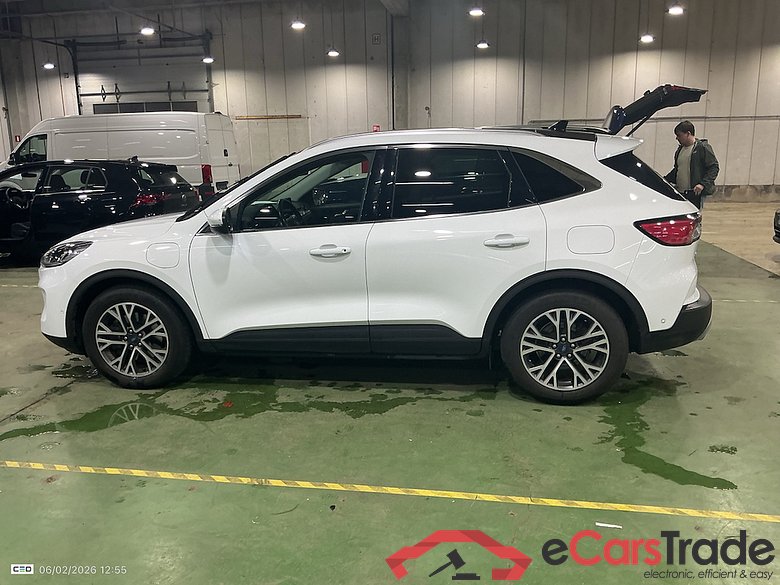 FORD KUGA - 2020 2.5 EcoBoost FWD PHEV Titanium #3