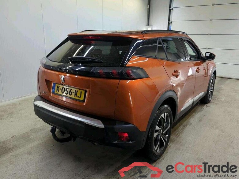 PEUGEOT 2008 1.2 PureTech Allure #2