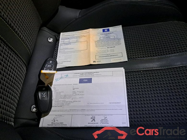 PEUGEOT - PEU 2008 Puretech 131PK GT Line Pack Drive Assist & Heated Seats & Sunroof * PETROL * #4