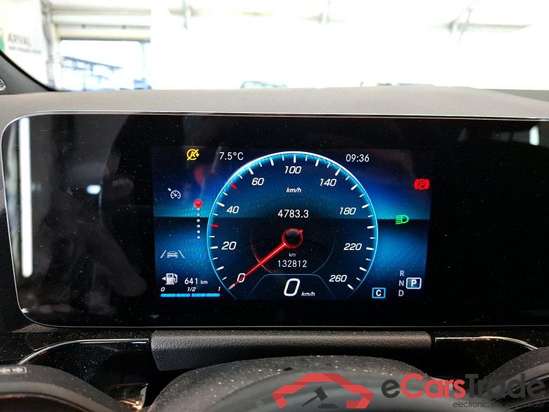 MERCEDES-BENZ Classe B / 2019 / 5P / monospace B 180 d Business Line Edition BA7 #6