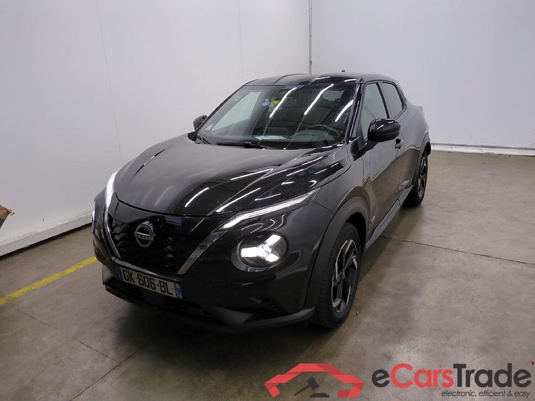 NISSAN Juke / 2019 / 5P / Crossover Hybrid 145 Business+ #1
