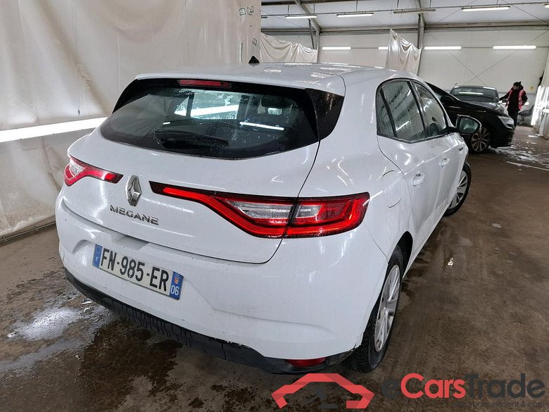 Megane IV Berline 5pt. Société Air 1.5 dCi 90CV BVM6 E6 #3