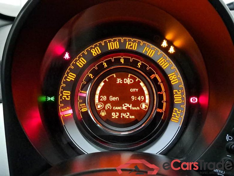 FIAT 500 / 2015 / 3P / BERLINA 1.0 70CV IBRIDO CONNECT #4