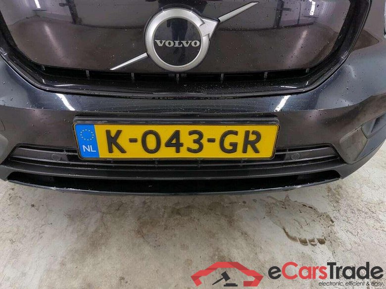 VOLVO XC40 Recharge P8 AWD RDes #4