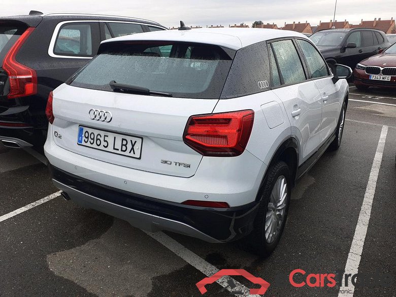 AUDI Q2 / 2016 / 5P / todoterreno Design 30 TFSI 85kW (116CV) #2