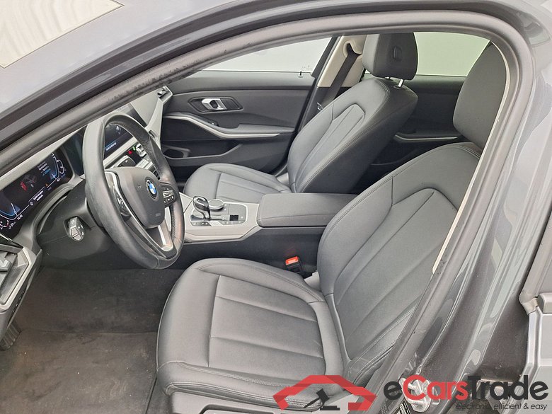 BMW, 3-serie '18, BMW 3 Reeks Berline 330e (215 kW) 4d #3