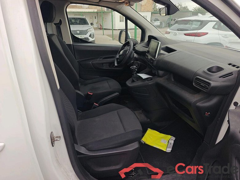 PEUGEOT Rifter / 2018 / 4P / combi Active Standard BlueHDi 73kW (IND) (CX2) #6