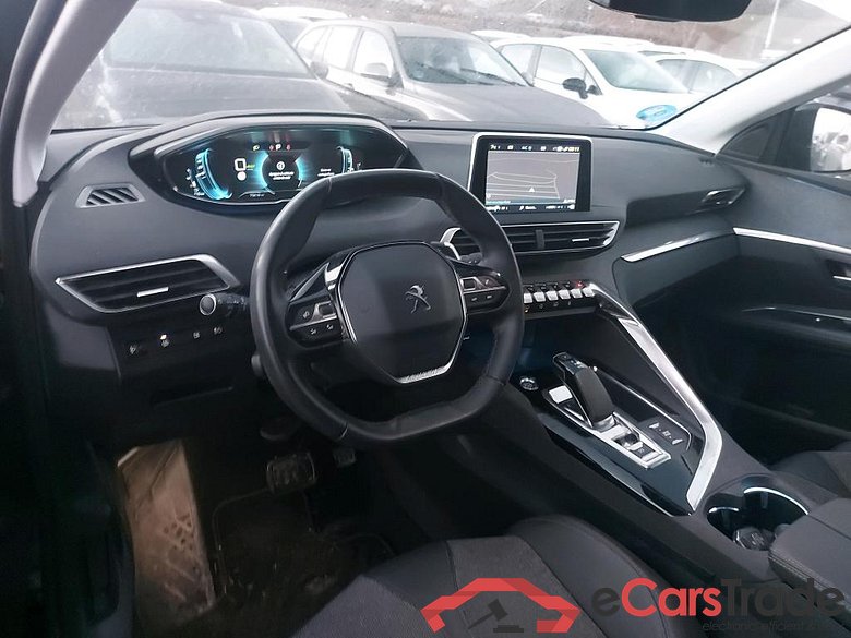 PEUGEOT 3008 Hybrid / 2016 / 5P / todoterreno 225 e-EAT8 Allure #3