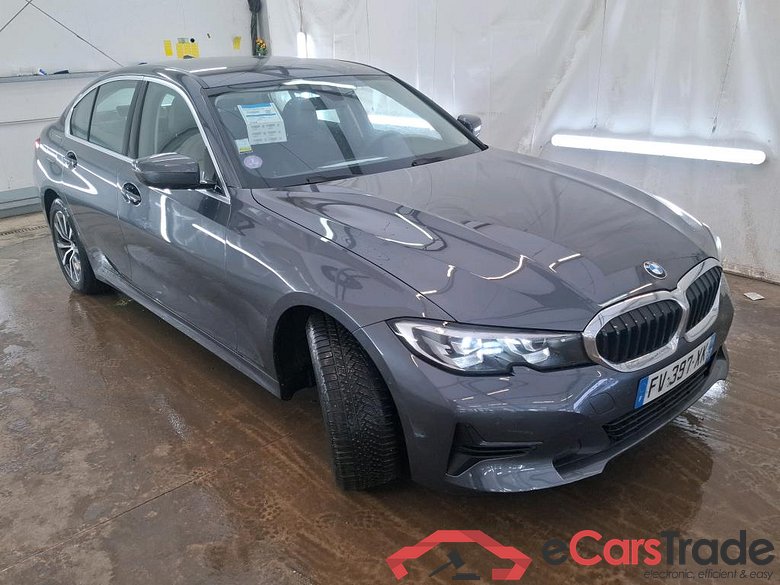 BMW Série 3 Berline / 2018 / 4P / Berline 330e 292ch Business Design BVA8 Hybride #4