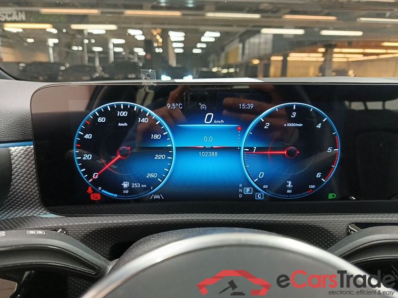 Mercedes-Benz A-Klasse A 180 d Business Solution Aut. 5d #6