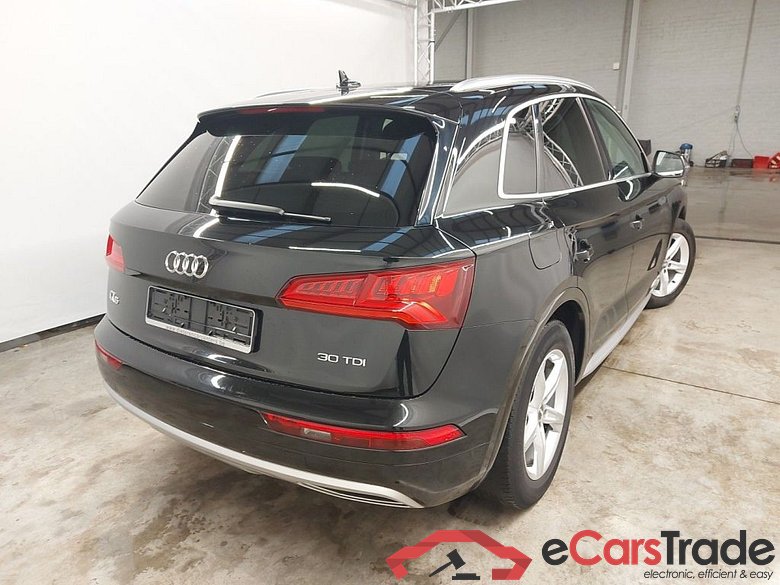 Audi Q5 Business Edition Sport 30 TDI 5d #2
