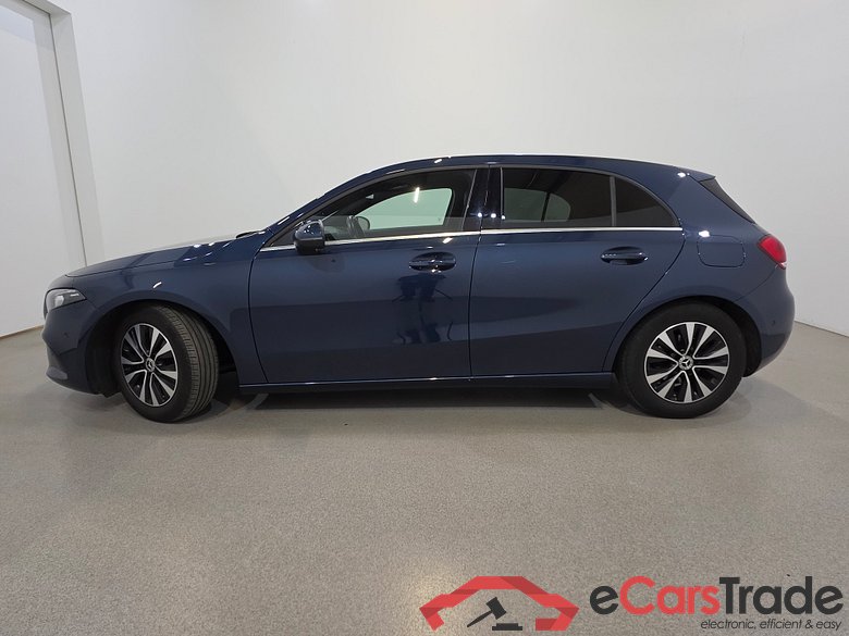 Mercedes A 180 Luxury Aut. LED-Xenon Widescreen Navi 1/2 Sport-Leather KeylessGo Camera Klima PDC ... #2
