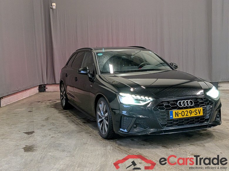 AUDI A4 AVANT 40 TFSI S ed. Comp. #2