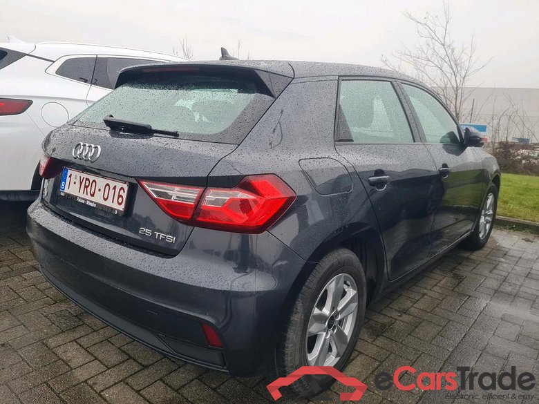 AUDI A1 1.0 25 TFSI #4