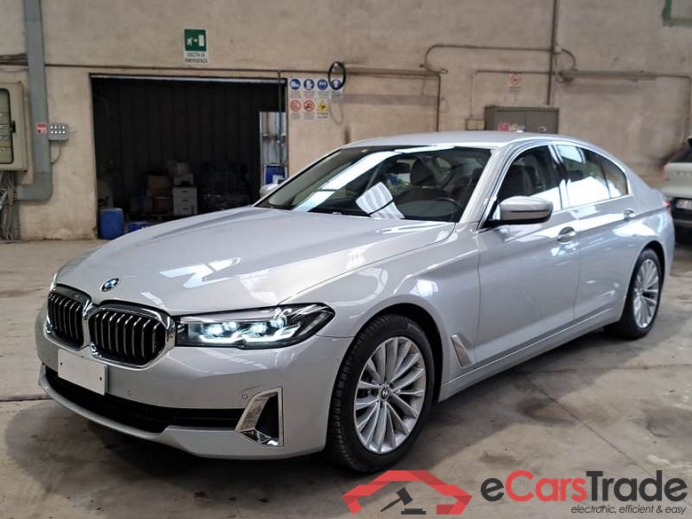 BMW SERIE 5 / 2020 / 4P / BERLINA 520D XDRIVE LUXURY AUTO MH48V