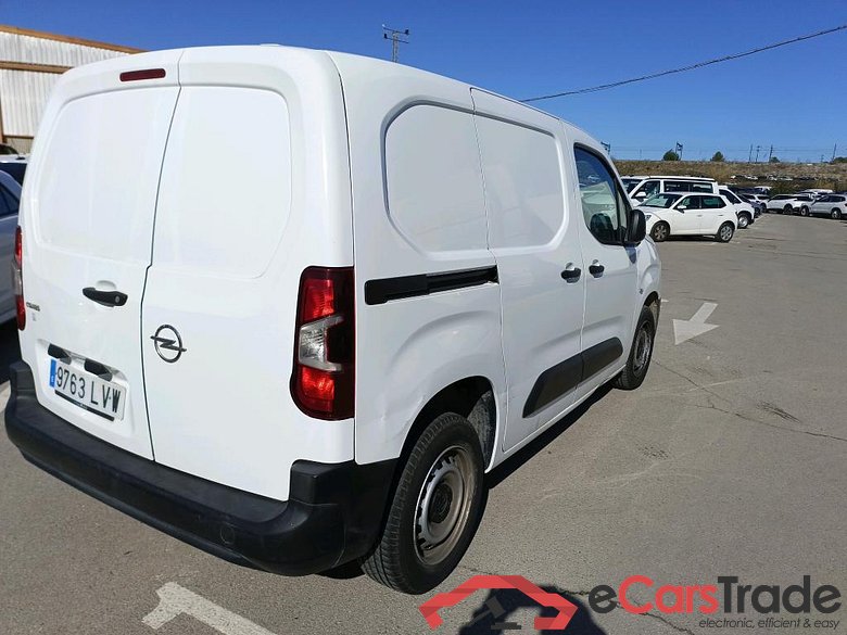OPEL Combo / 2018 / 3P / furgón derivado de turismo 1.5 TD 75kW (100CV) Express L H1 650kg (AC) #2