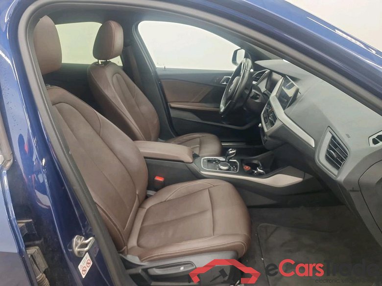 Série 1 Berline 118 i Lounge 1.5 135CV BVA7 E6d #6