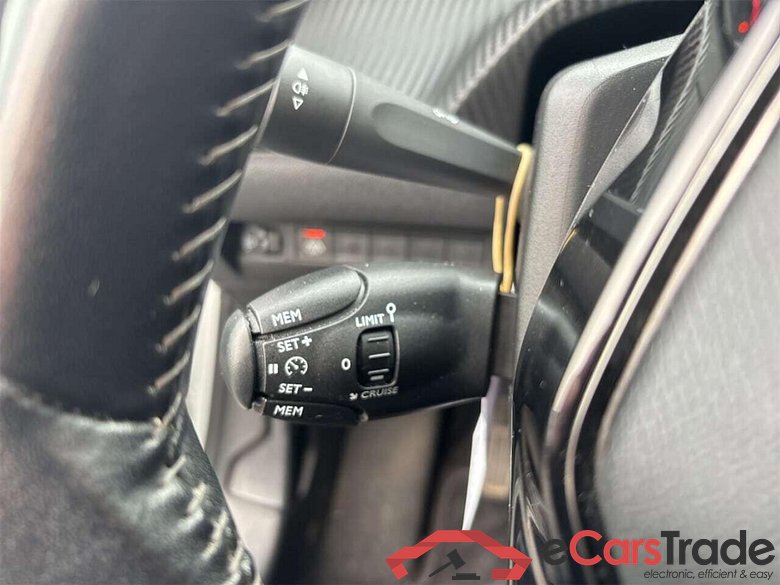 PEUGEOT 208 1.2 PureTech Active Pack #5