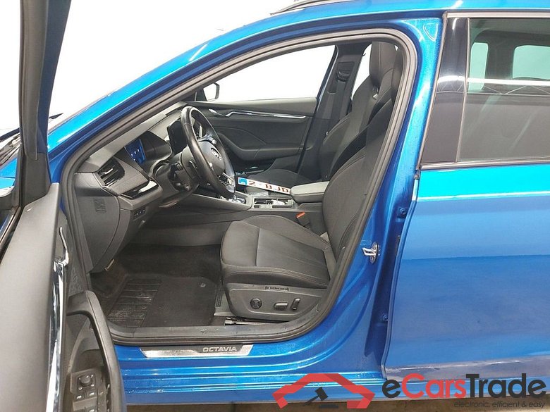 Skoda Octavia Combi 1.5 TSI 110kW DSG7 Clever+ 5d #3