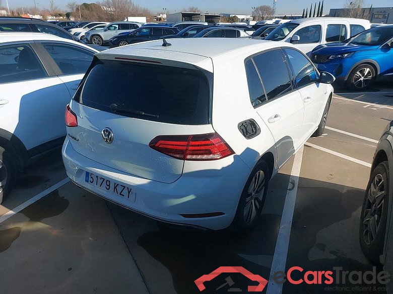 VOLKSWAGEN Golf / 2016 / 5P / berlina con portón e-Golf ePower 110 kW (136CV) #2