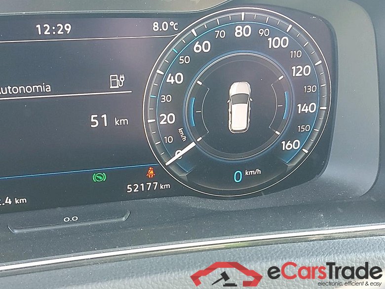 VOLKSWAGEN Golf / 2016 / 5P / berlina con portón e-Golf ePower 110 kW (136CV) #5