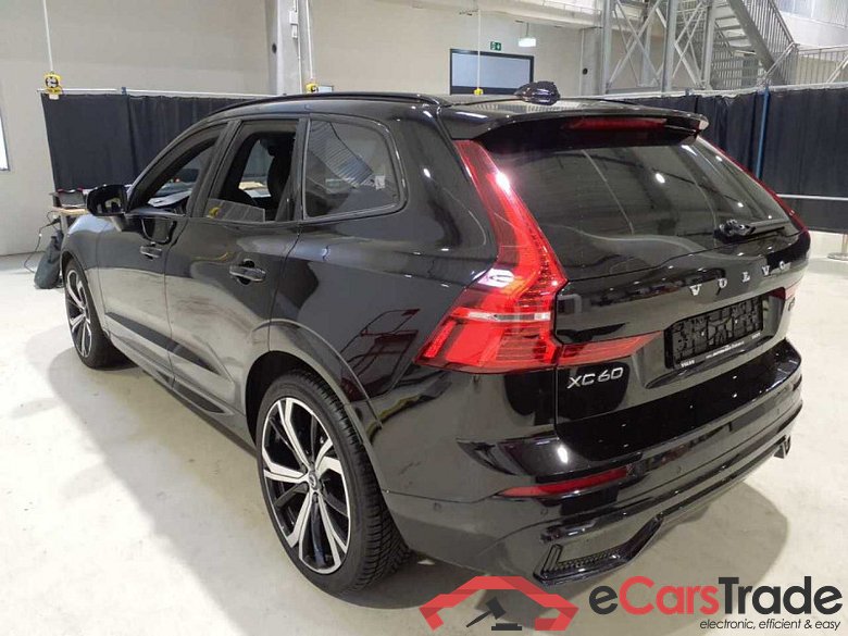 Volvo XC60 (03.2017->) DE - SUV5 B5 (Benzin) AWD EU6d, Ultimate Dark Mild-Hybrid (EURO 6d), (Facelift) #2