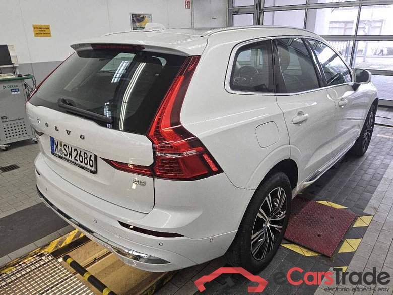 Volvo XC60 (03.2017->) DE - SUV5 B5 (Benzin) 2WD EU6d, Inscription Mild-Hybrid (EURO 6d), (Facelift) 20 #3