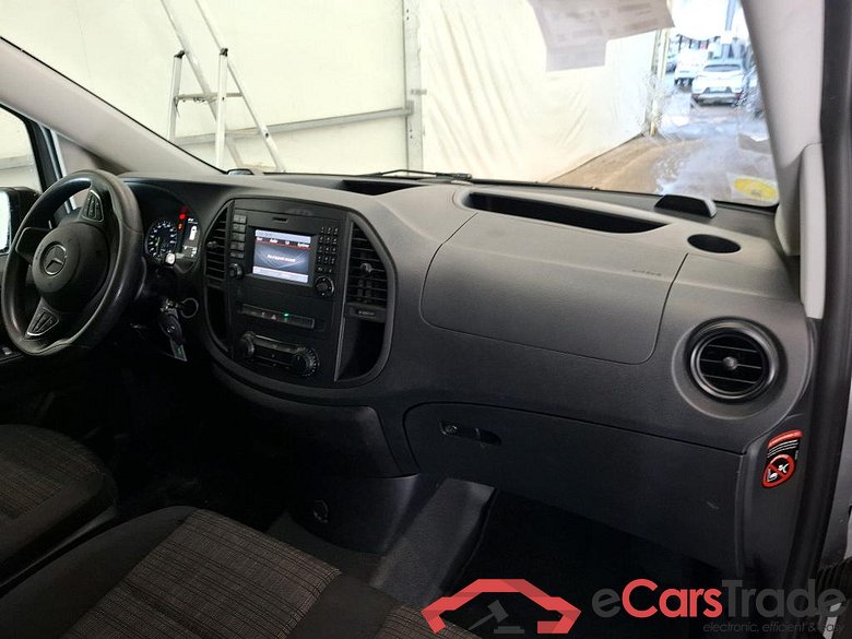 MERCEDES-BENZ Vito Compact / 2020 / 4P / Fourgon tôlé 114 CDI Compact Select traction #5