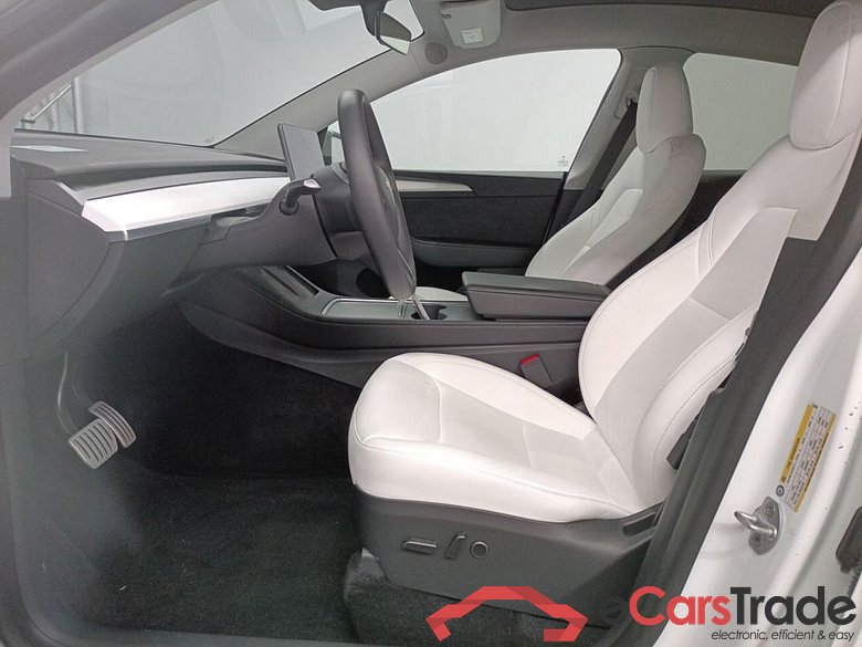 TESLA MODEL Y 72.5 kWh Dual Motor Performance (377 kW) 5d #3