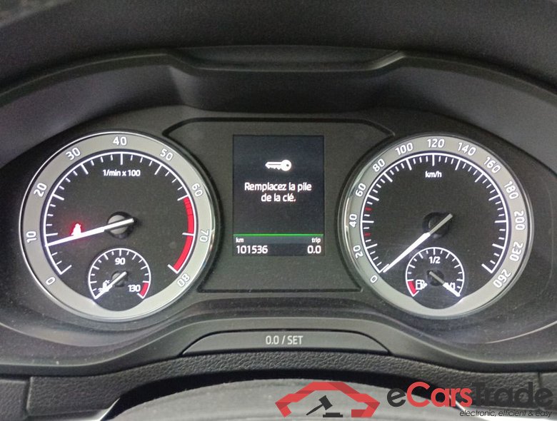 Skoda Karoq 1.5 TSI 110kW Clever 5d #6