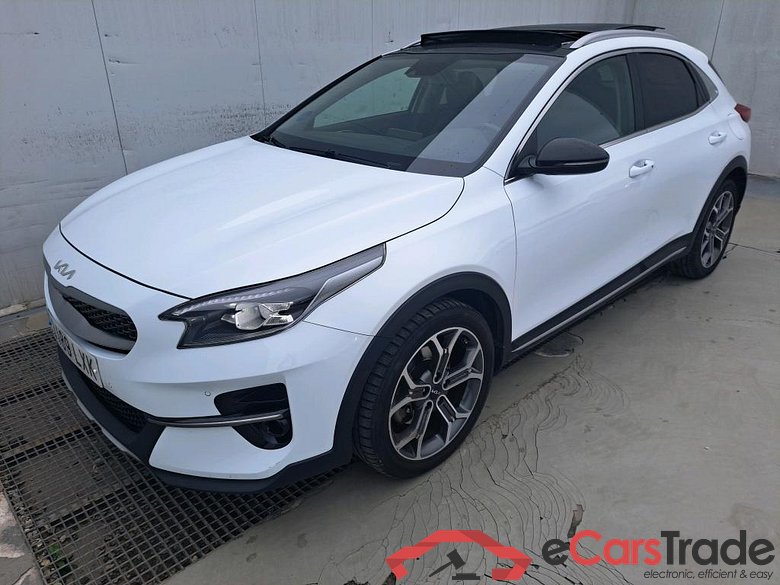 KIA XCeed / 2019 / 5P / todoterreno 1.5 MHEV iMT Emotion 118kW (160CV) #1