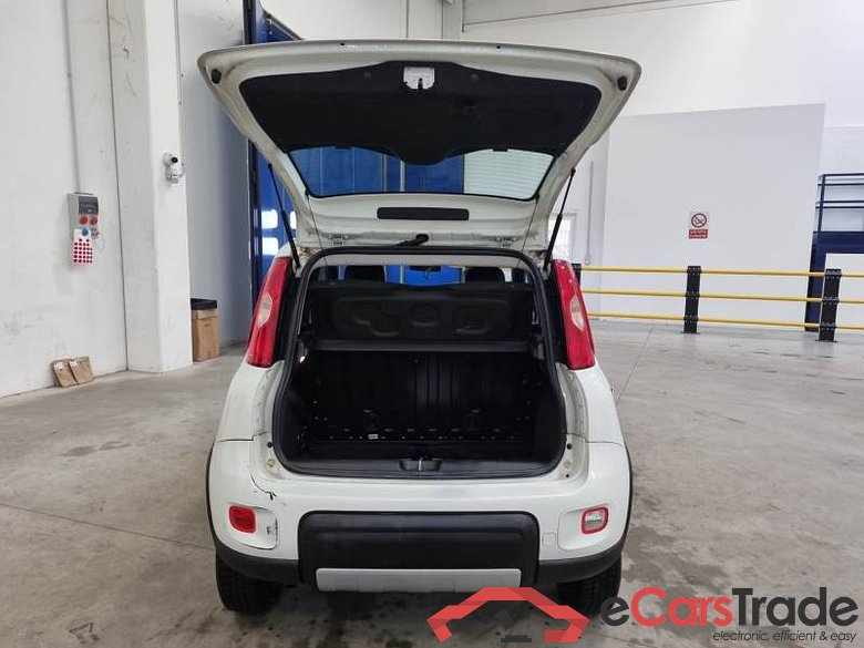 FIAT PANDA / 2011 / 5P / BERLINA 0.9 TWINAIR TURBO 85CV SeS E6D-TEMP 4X4 #5