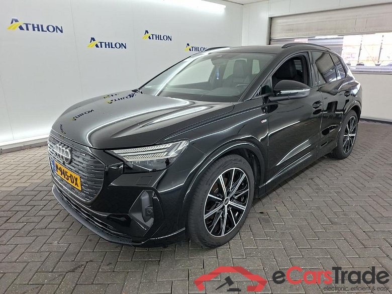 AUDI Q4 e-tron 35 e-tron Launch edition S Competition 5D 12 Uitl.