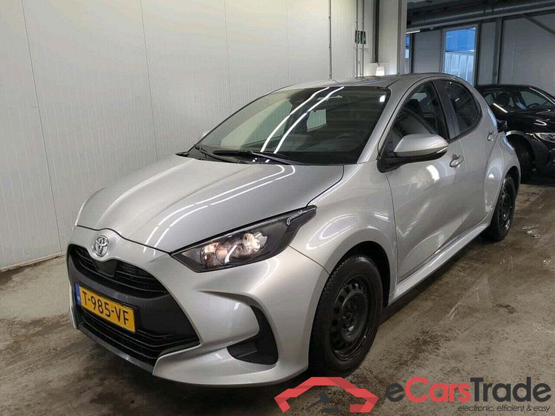 TOYOTA Yaris 1.5 VVT-i Active #1