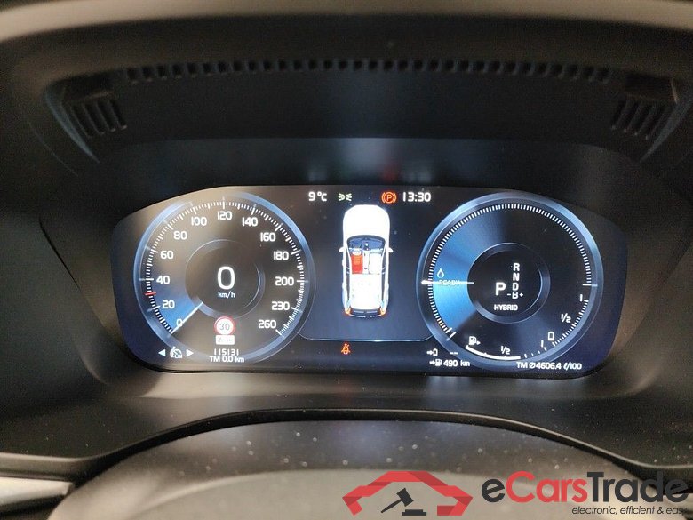 Volvo XC60 T8 e4x4 Geartronic Momentum Pro 5d #4