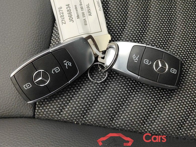 MERCEDES EQA (H293) 66.5 kWh EQA 250 Business Line 5d #4