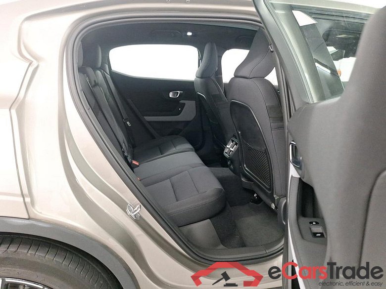 POLESTAR POLESTAR 2 78 kWh Dual Motor Launch #6